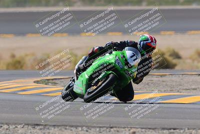 media/Oct-08-2022-SoCal Trackdays (Sat) [[1fc3beec89]]/Turn 14 (1050am)/